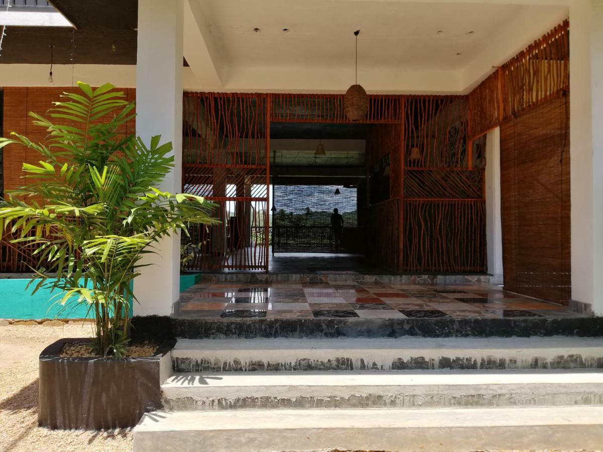 Macnara Travellers Inn Ratnapura Eksteriør billede